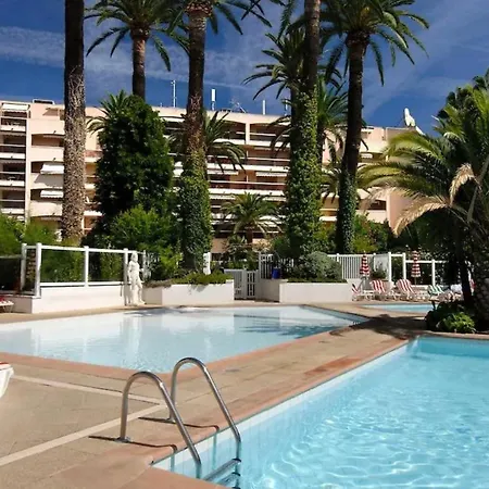 Juan - 4 People - Swimming Pool - Parking Golfe-Juan